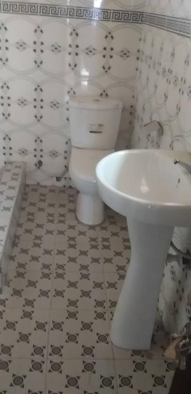 2 BDR, ADGIRIGANOR FOR RENT in Kumasi - Image 4