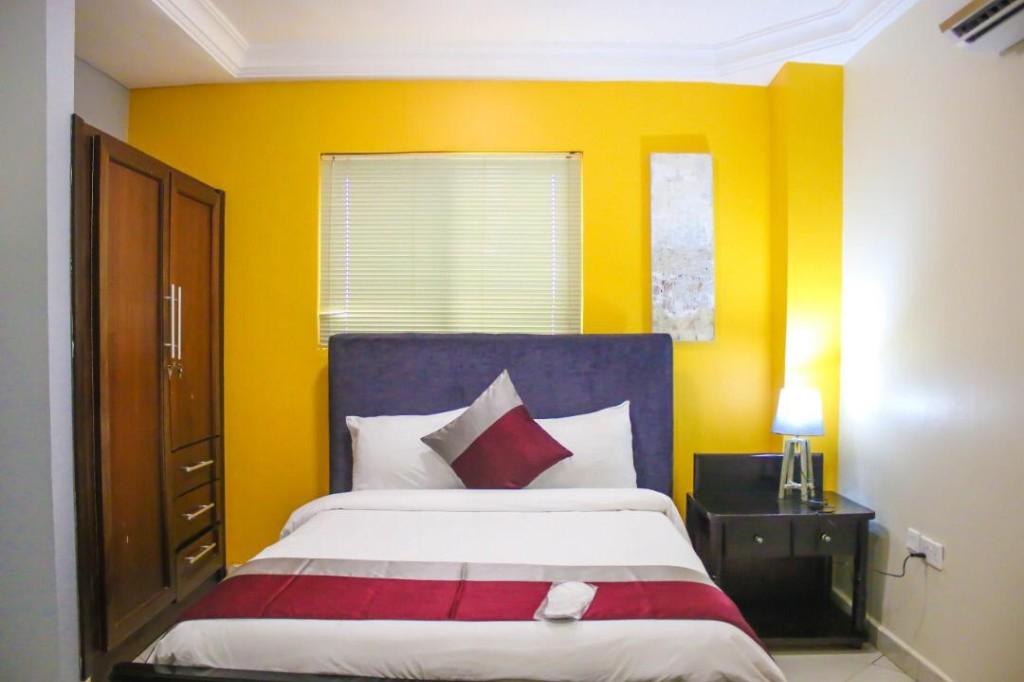 2 BEDROOM APARTMENT, DZORWULU in Dome - Image 7