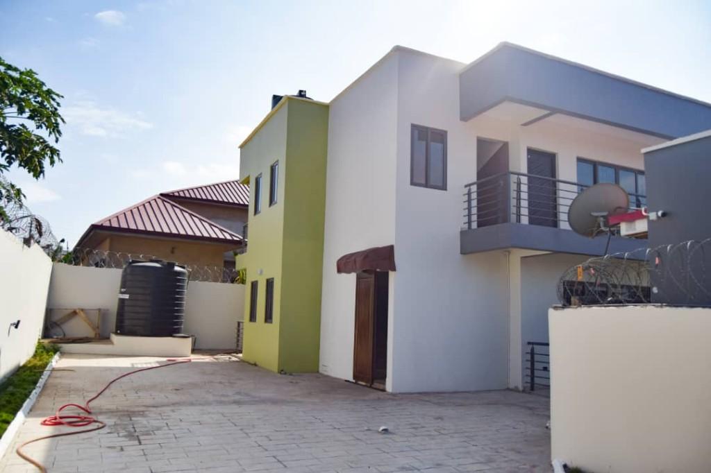 2 BEDROOM , ADJIRIGANOR FOR RENT in Kumasi - Image 2