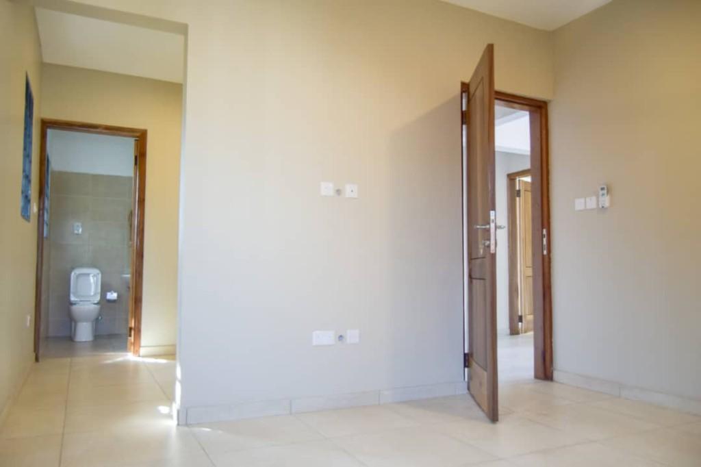 2 BEDROOM , ADJIRIGANOR FOR RENT in Kumasi - Image 4