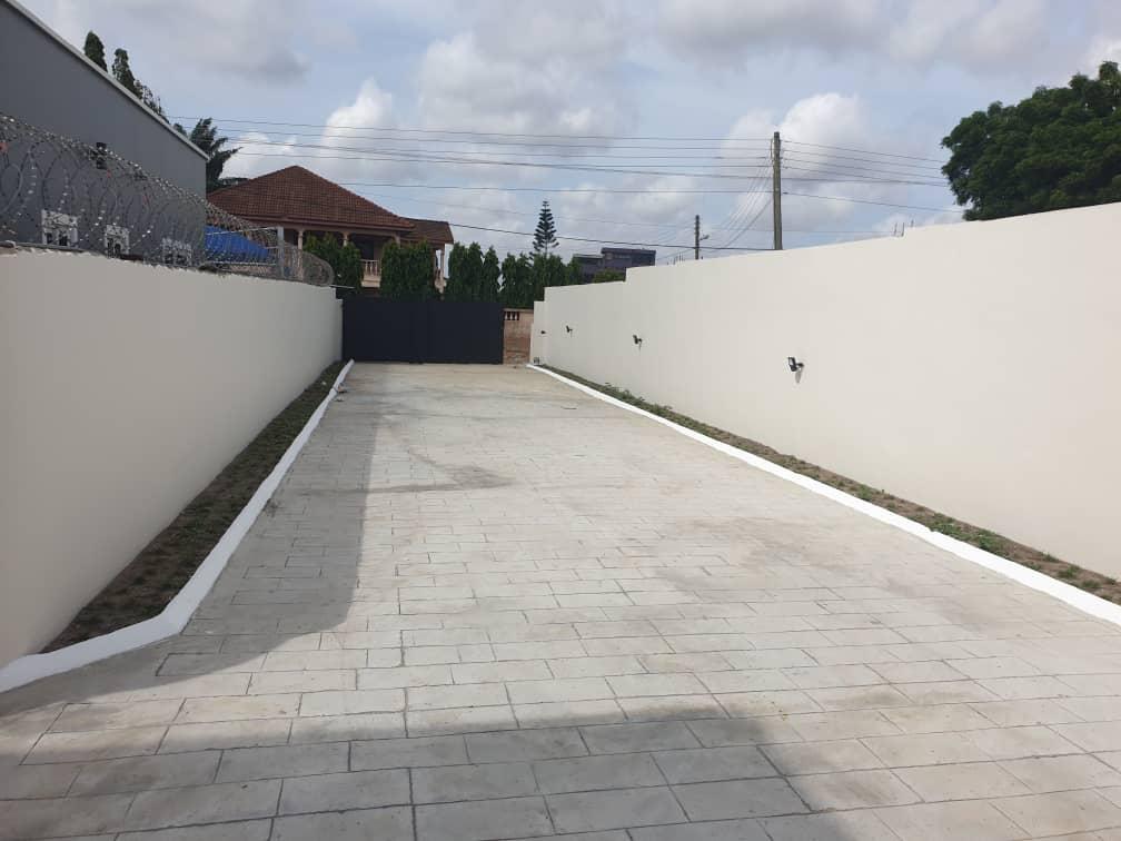 2 BEDROOM , ADJIRIGANOR FOR RENT in Kumasi - Image 6