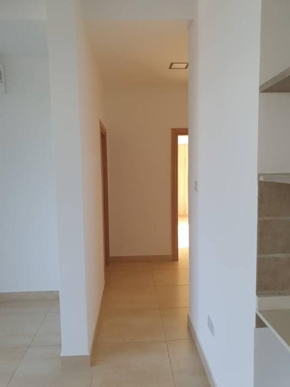 2 BEDROOM APARTMENT FOR RENT , EAST CANTONMENTS in Accra - Image 7
