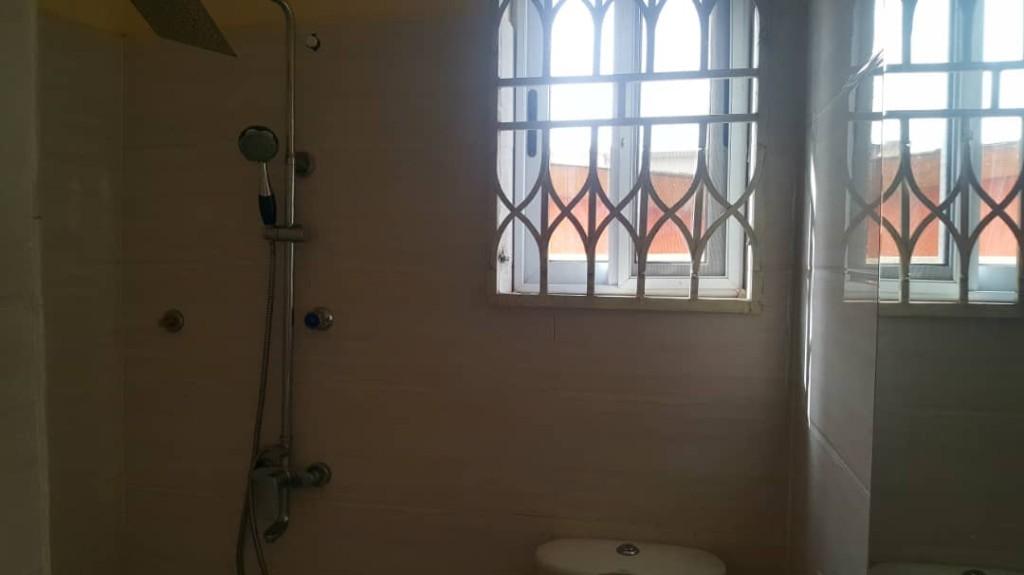 2 BEDROOMS , EAST LEGON FOR RENT in Kumasi - Image 4