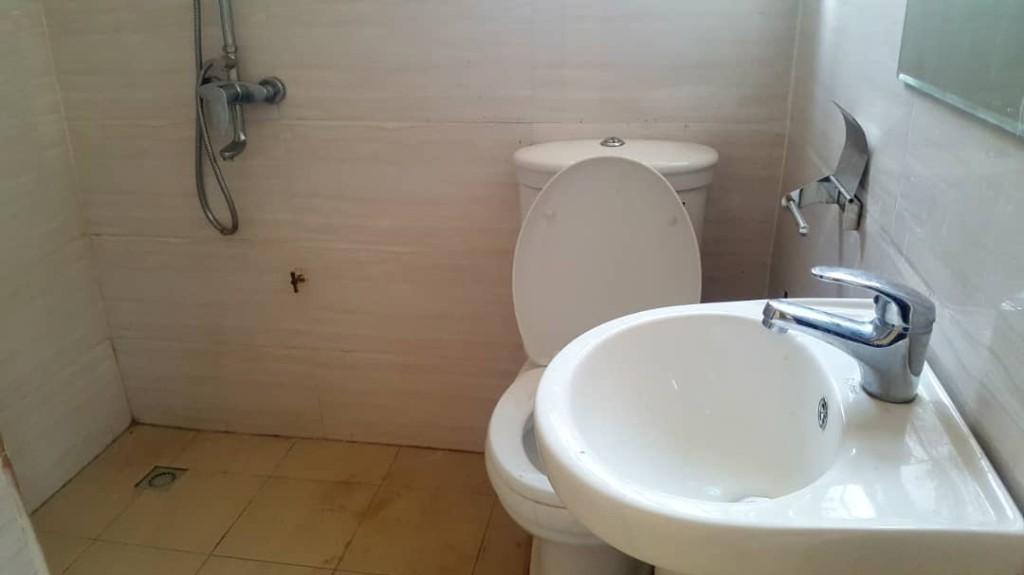 2 BEDROOMS , EAST LEGON FOR RENT in Kumasi - Image 6
