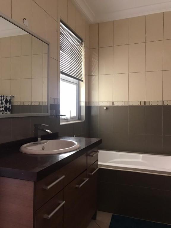 2 BEDROOM FURNISHED APARTMENT FOR RENT, CANTOMENTS in Taifa - Image 4