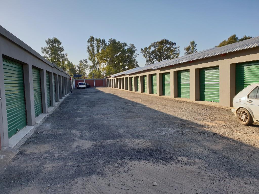 Storage Studs in Benoni - Image 3