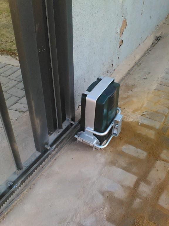 Gate Motor Automation in Madina - Image 4