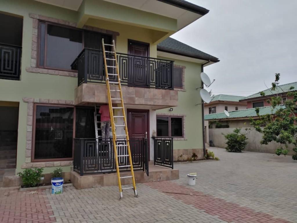EXECUTIVE 3 BEDROOM APARTMENT FOR RENT AT SPINTEX in Lashibi - Image 1