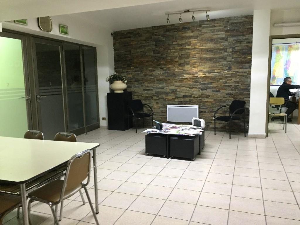 PROPIEDAD COMERCIAL 93M2, SAN ANTONIO / ALAMEDA en Santiago de Chile - Imagen 1
