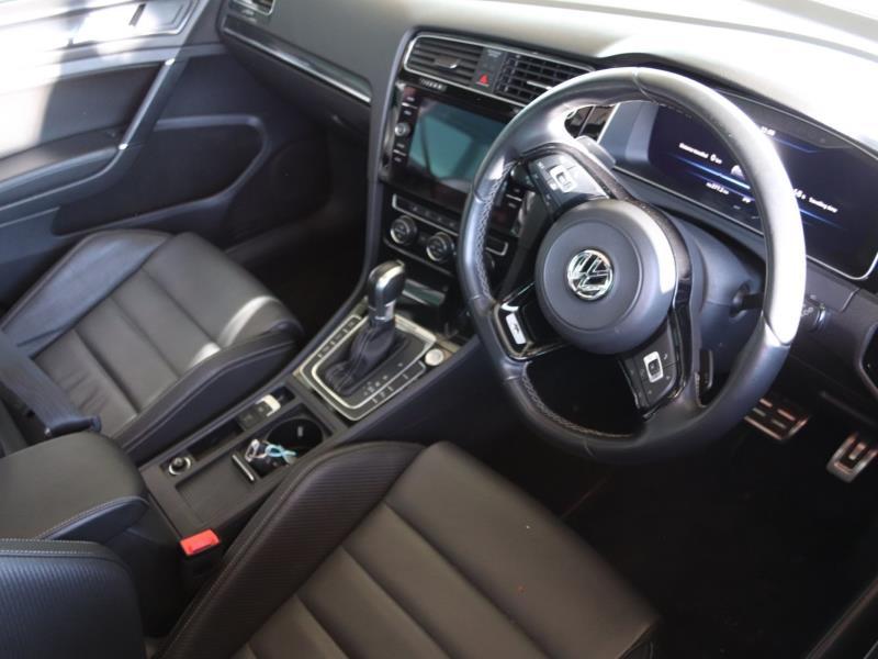 2018 Volkswagen Golf R For Sale in Kimberley - Image 10