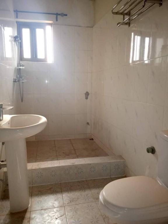 3 BEDROOM APARTMENT FOR RENT AT ACHIMOTA in Gbawe - Image 2