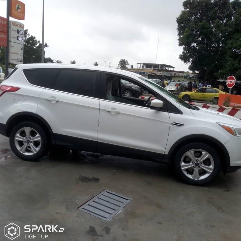Ford Escape 2015 à Abidjan - Photo 5