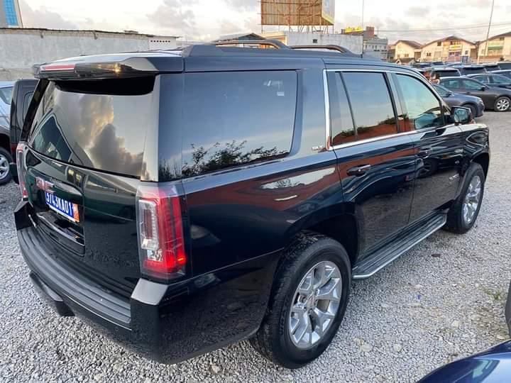 GMC Yukon SLT 2016 à Abidjan - Photo 6