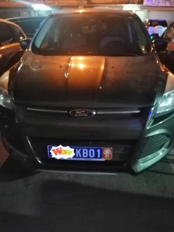 Ford Escape 2016 à Abidjan - Photo 2