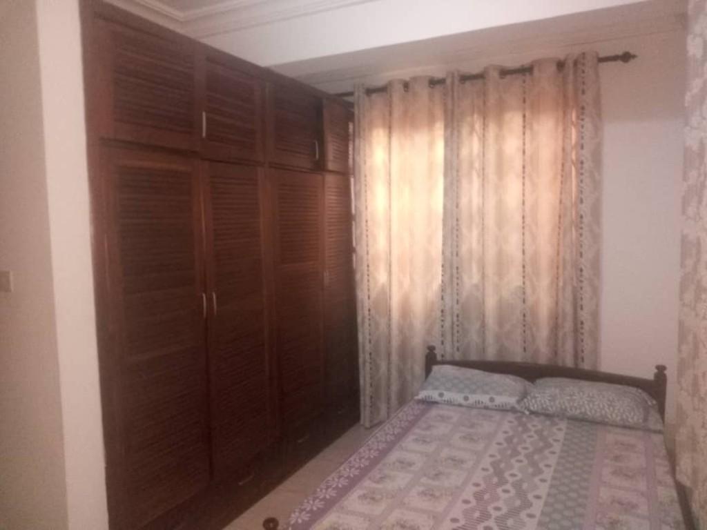 EXECUTIVE 2 BEDROOM FURNISHED APARTMENT FOR RENT AT WEST LEGON in Accra - Image 11