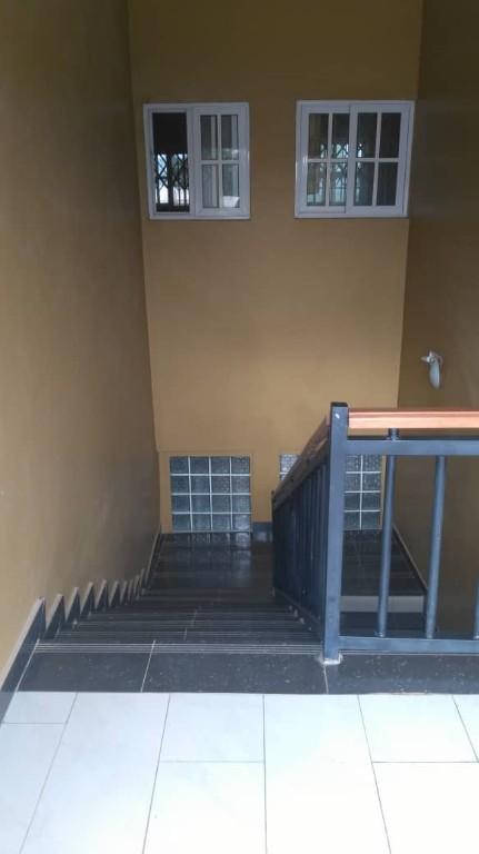 EXECUTIVE 2 BEDROOM FURNISHED APARTMENT FOR RENT AT POKUASE in Accra - Image 8
