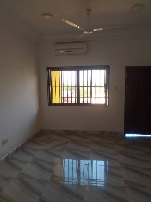 EXECUTIVE 2 BEDROOM APARTMENT FOR RENT AT DANSOMAN in Accra - Image 3