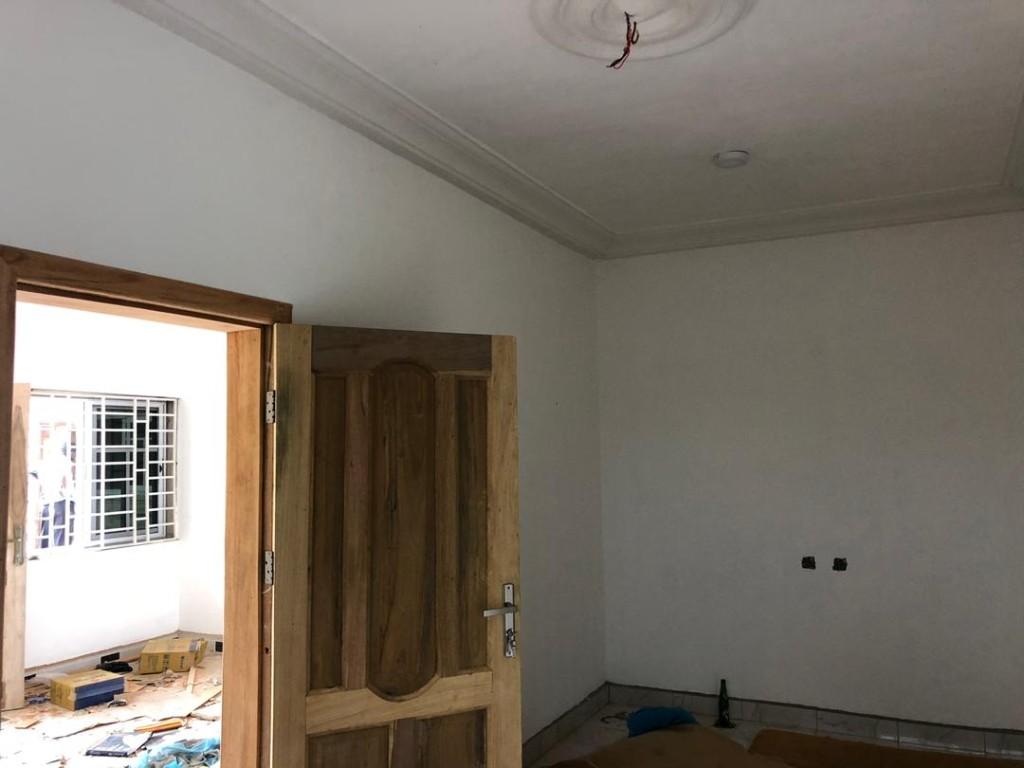 NEWLY BUILT 2 BEDROOM APARTMENT FOR RENT AT DANSOMAN in Accra - Image 4