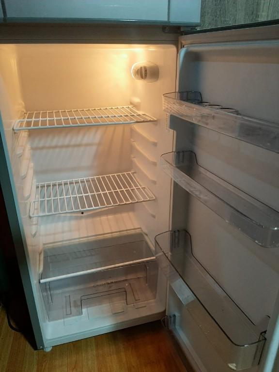 Sharp refrigerator in Cavite City - Image 6