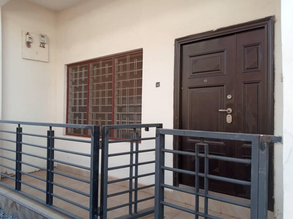 EXECUTIVE 2 BEDROOM APARTMENT FOR RENT AT DOME in Lashibi - Image 6