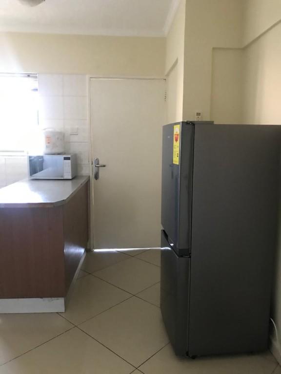 EXECUTIVE 2 BEDROOM APARTMENT FOR RENT AT EAST LEGON in Lashibi - Image 2