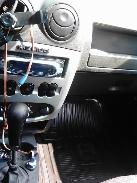 NISSAN APRIO en La Colmena - Imagen 6