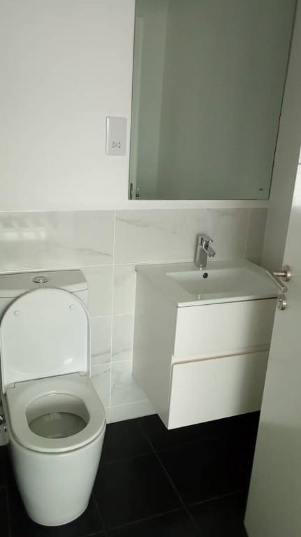 EXECUTIVE 1 BEDROOM FURNISHED APARTMENT FOR RENT AT CANTOMENTS in Lashibi - Image 2