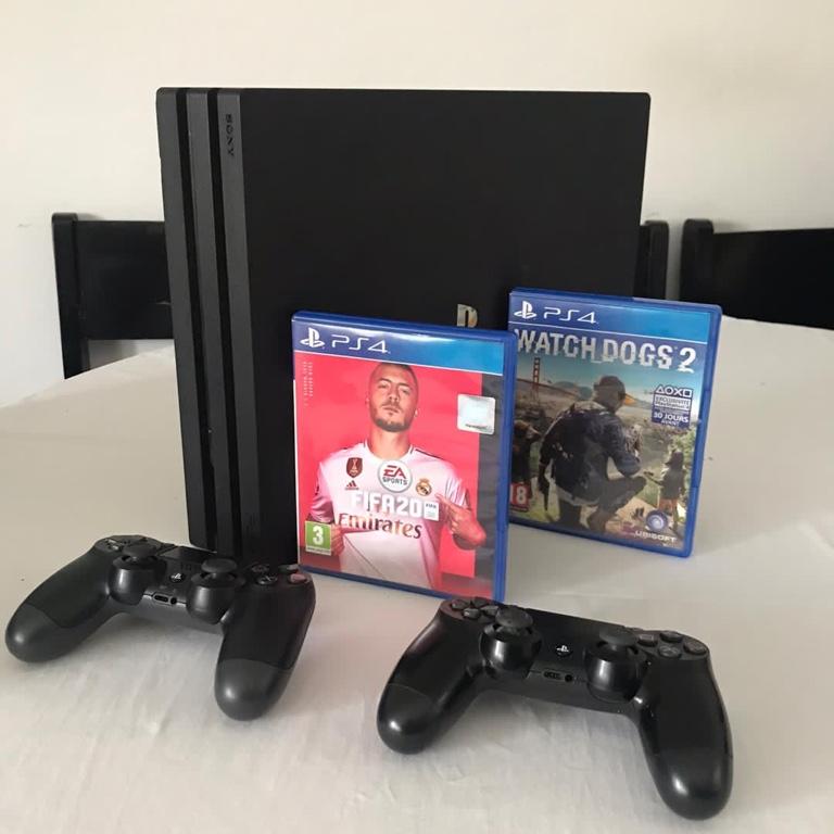 Console Ps4 Pro à Abidjan - Photo 1