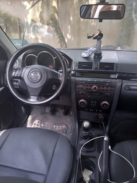 Mazda 3 2005 à Douala - Photo 2