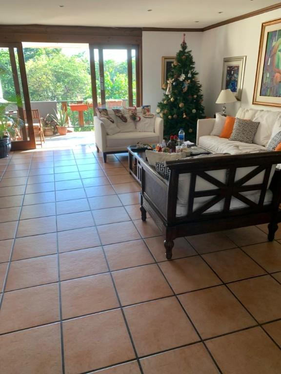 VENDO APARTAMENTO CALLE LA MASCOTA, 150 mts2 de construccion en Monte San Juan - Imagen 1