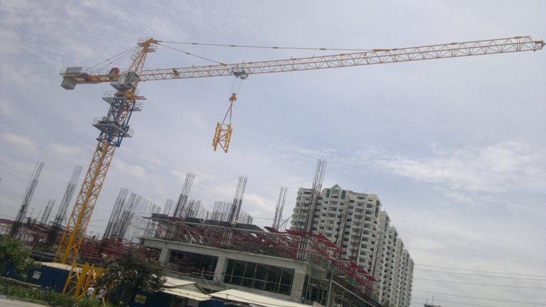 TOWER CRANE (SALES and RENTAL) in Quezon City - Image 2