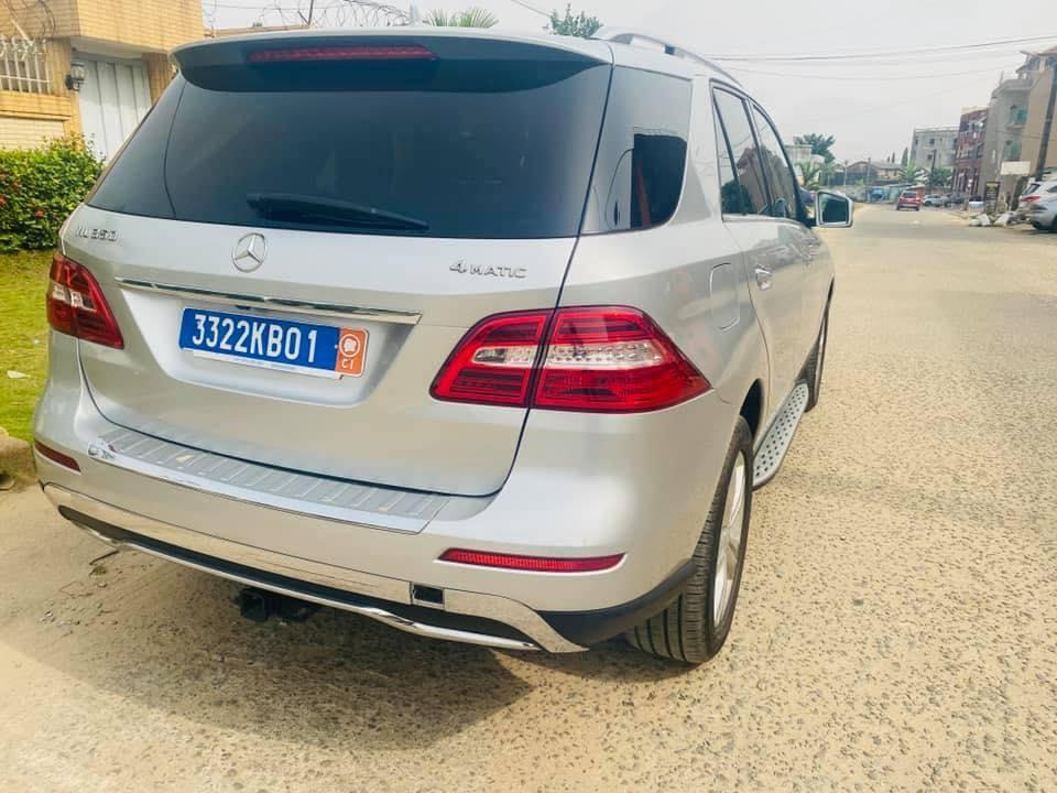 MERCEDES ML350 2016 KB01 à Abidjan - Photo 2