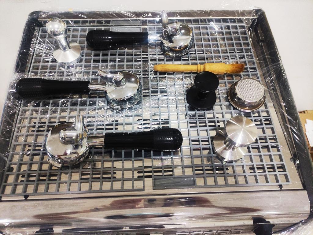 Nuova Simonelli Appia II Coffee Machine in Pasig - Image 5