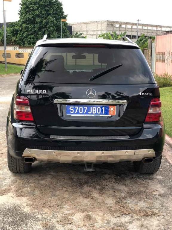 MERCEDES ML350 JB01 V8 ESSENCE à Abidjan - Photo 5