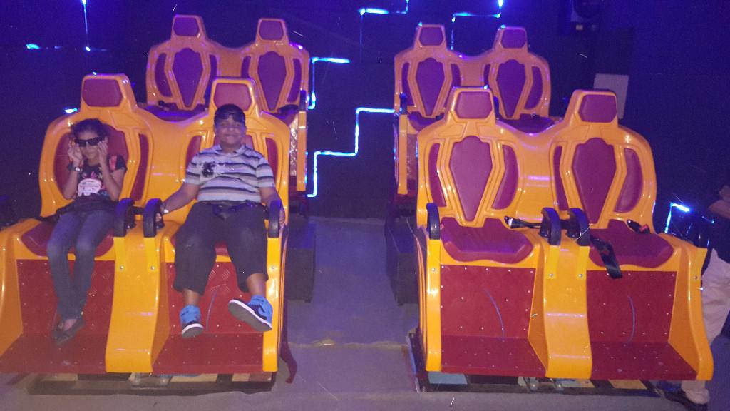 12D XD FX Motion Ride in Lahore - Image 5