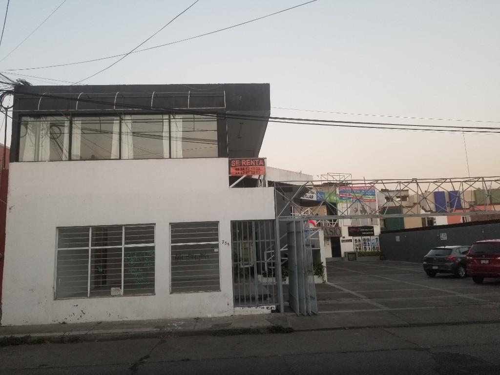 LOCAL COMERCIAL EN LA CHAPULTEPEC en Morelia - Imagen 4