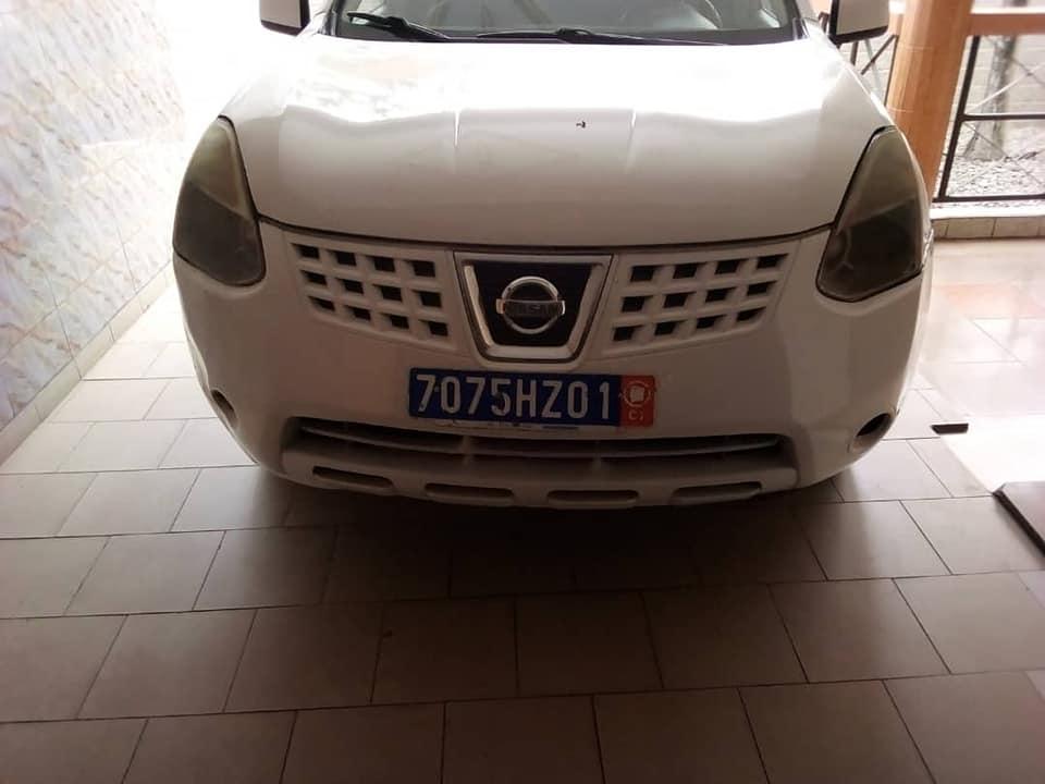NISSAN ROGUE HZ01 AUTOMATIQUE à Abidjan - Photo 1