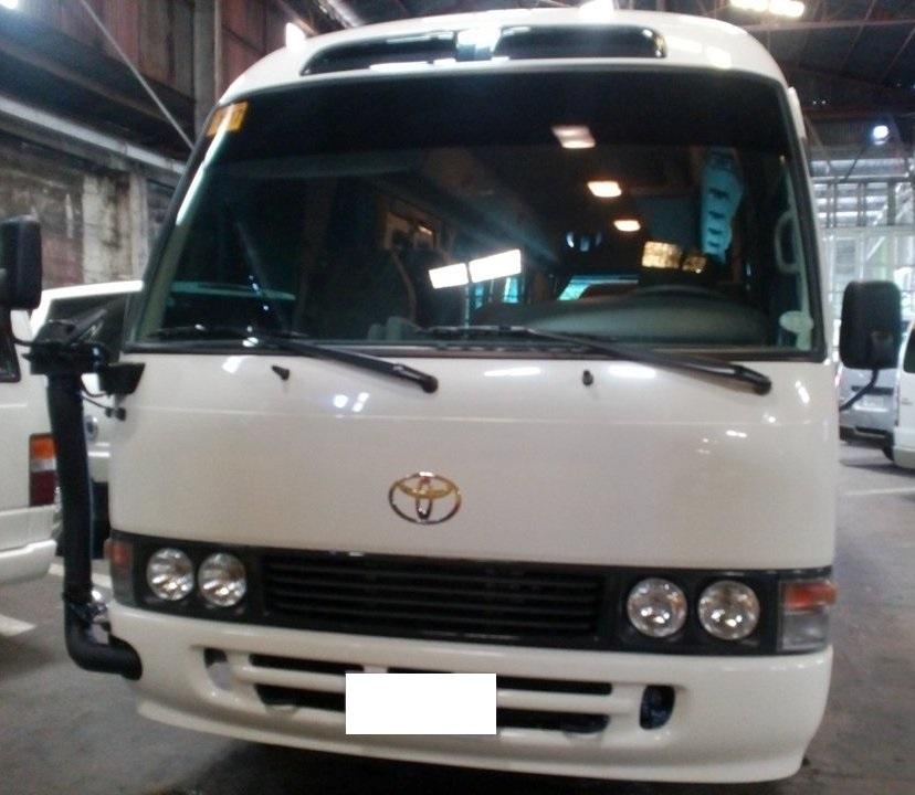 MINI BUS/COASTER FOR RENT AT LOWEST PRICE! in Tatalon - Image 9
