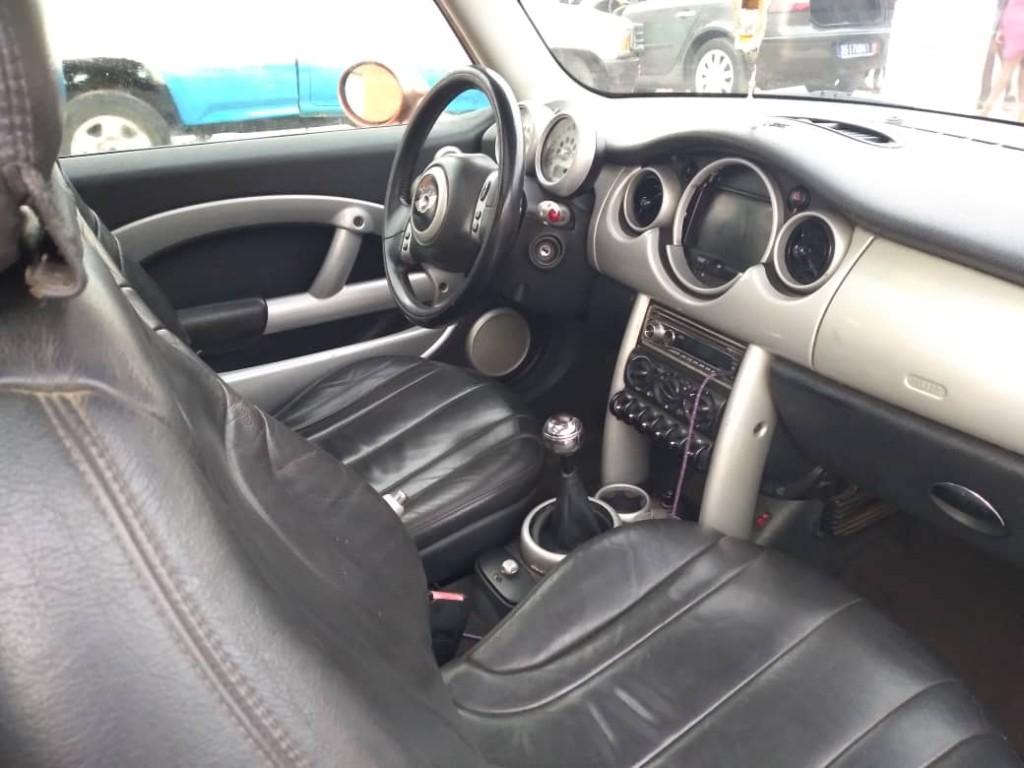 Mini Cooper à Abidjan - Photo 4