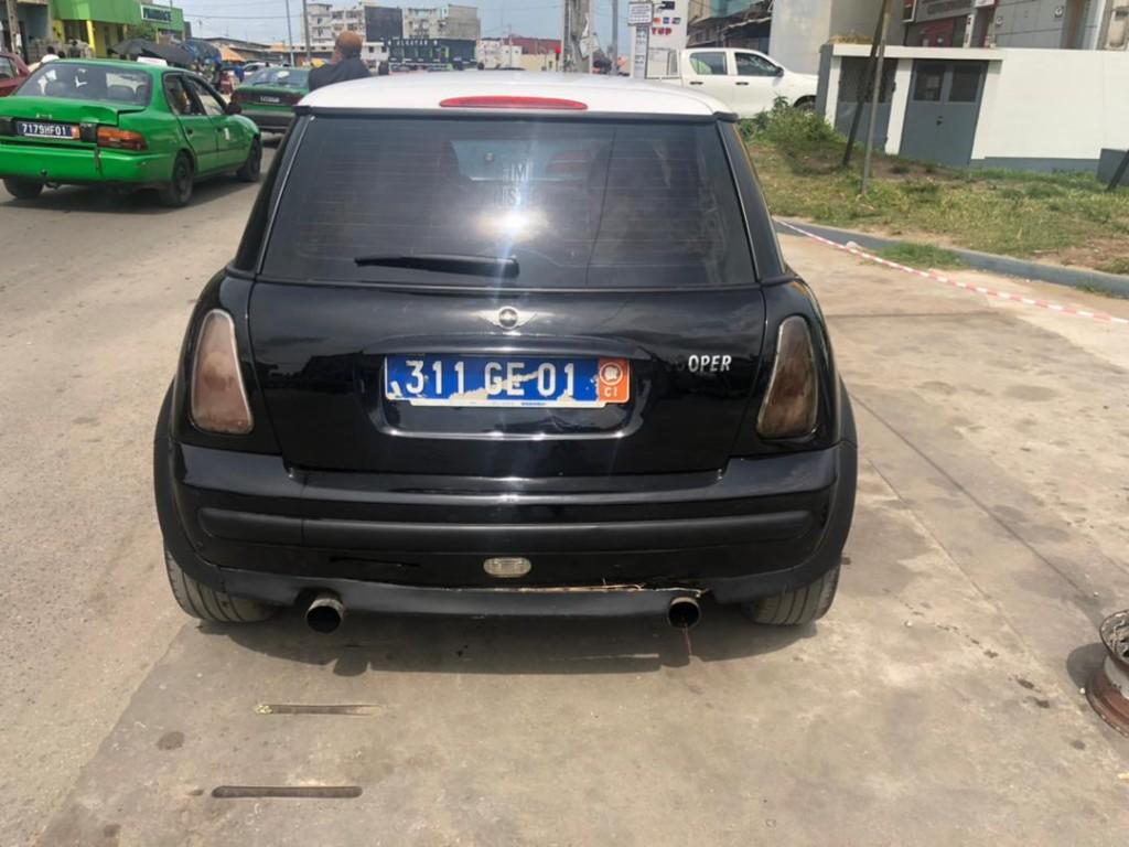 Mini Cooper à Abidjan - Photo 2