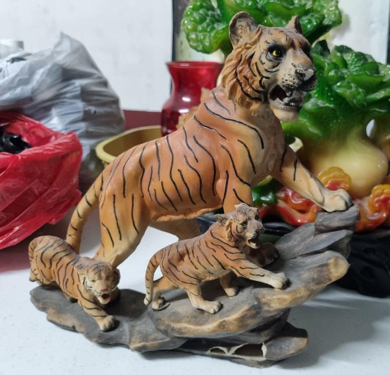 Tiger display in Pasig - Image 1