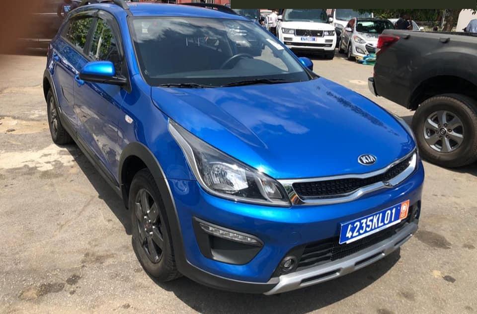 KIA Rio 2020 X-line à Abidjan - Photo 2