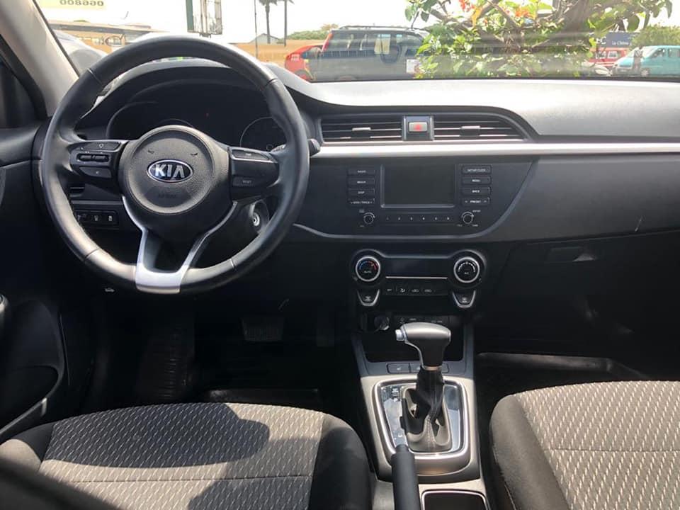 KIA Rio 2020 X-line à Abidjan - Photo 4