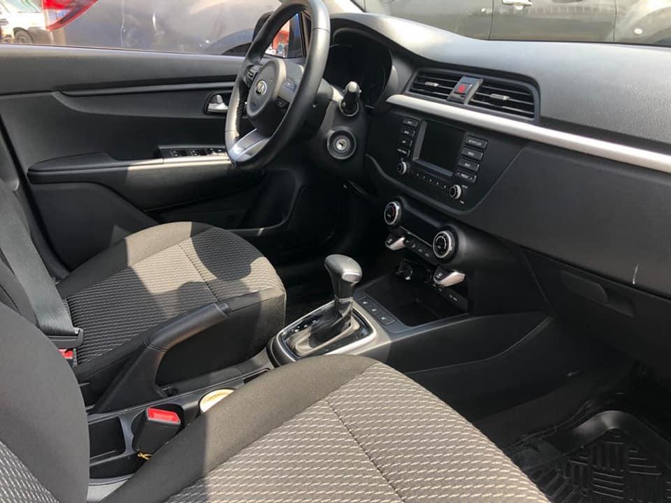 KIA Rio 2020 X-line à Abidjan - Photo 6