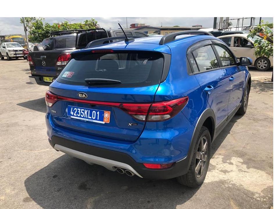 KIA Rio 2020 X-line à Abidjan - Photo 7