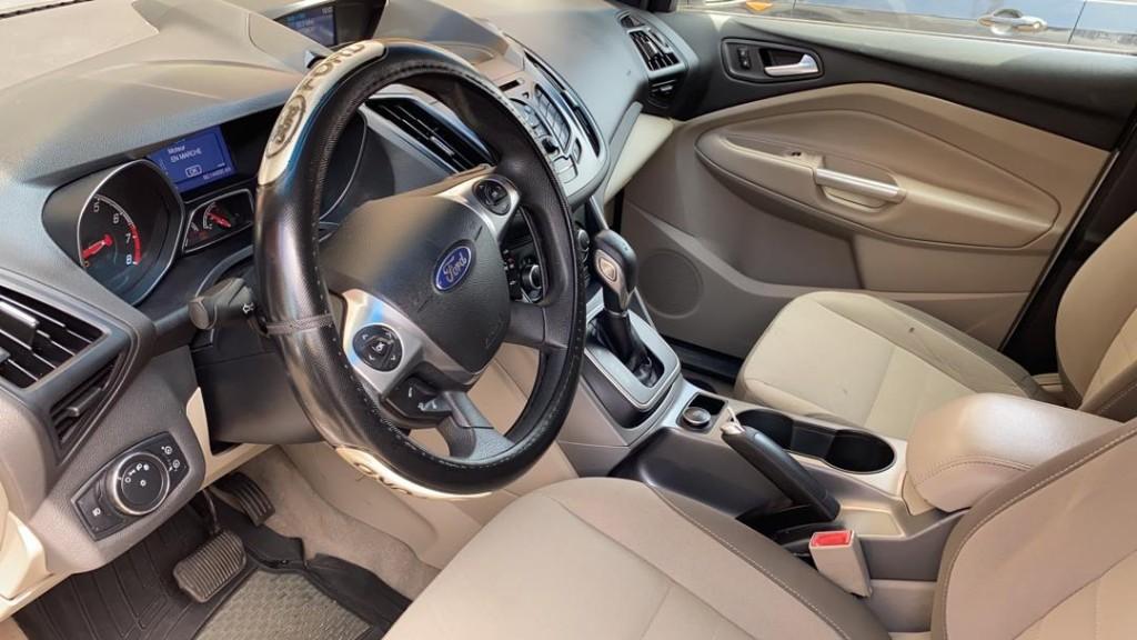 Ford Escape 2014 à Abidjan - Photo 9