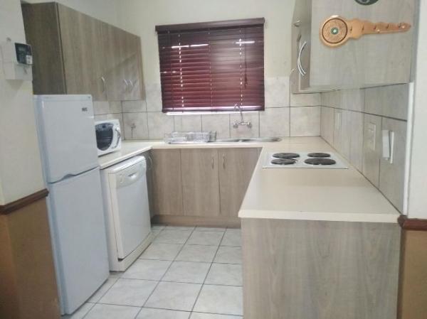 Available Now! 3 Bedroom Flat For Rentals in Riverside Park in Nelspruit - Image 1