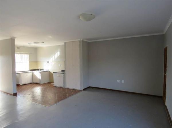 Outstanding 2 Bed Flat To Rent In Harrismith in Sandton - Image 1