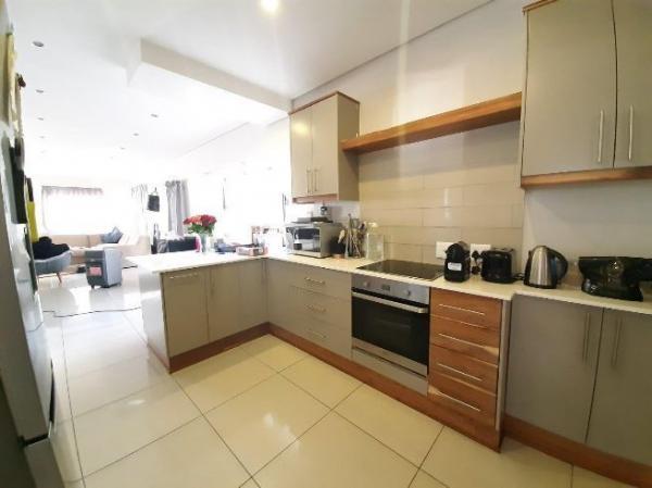 Available For Rentals! 2 Bedroom House In Bayswater in Bloemfontein - Image 1
