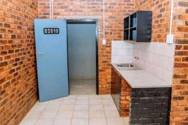 Apartments for Rental with First Month Rent Free Specials in Sandton - Image 1